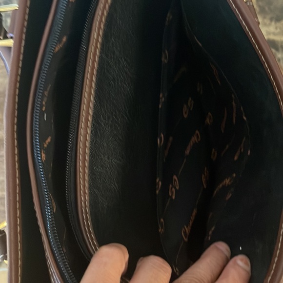 Bag is used but in good condition. - Picture 5 of 7